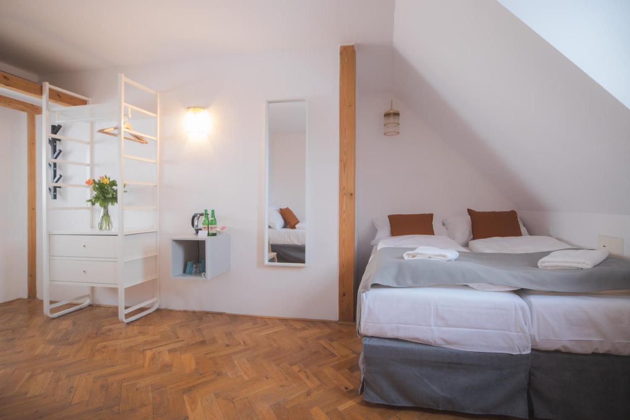 Hotel Petrin Jablonec nad Nisou Eksteriør bilde